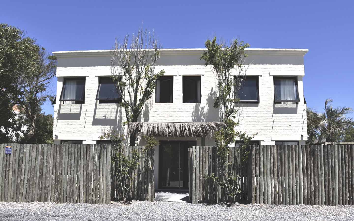 Posada Tamarindo: Un Refugio de Calma y Diseño en el Corazón de José Ignacio - imagen 3