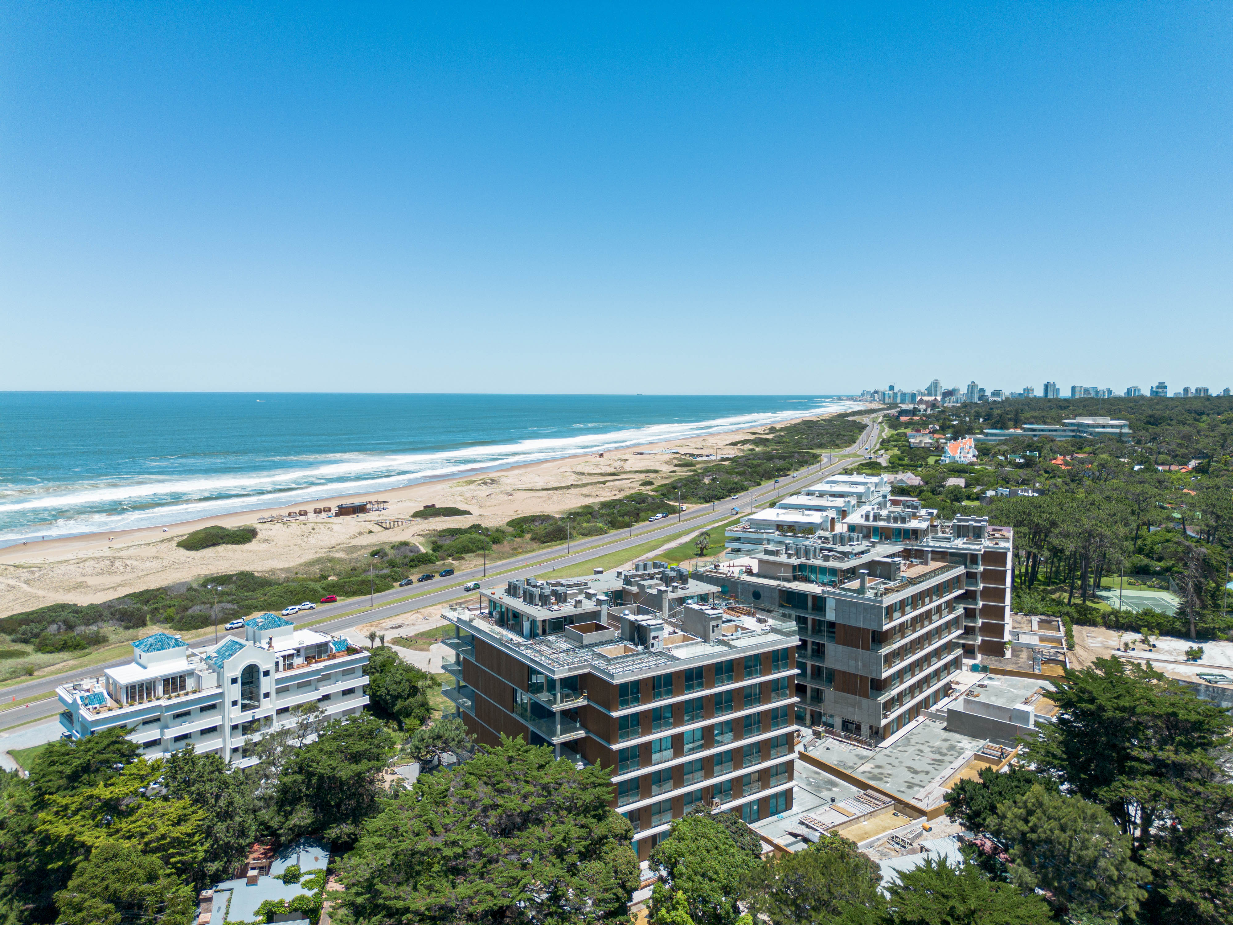 MON Playa Brava imagen 1